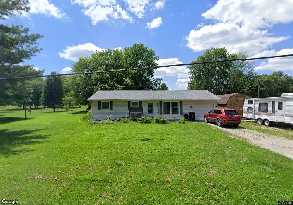 14151 N South Shore Dr, Effingham, IL 62401 - photo 1