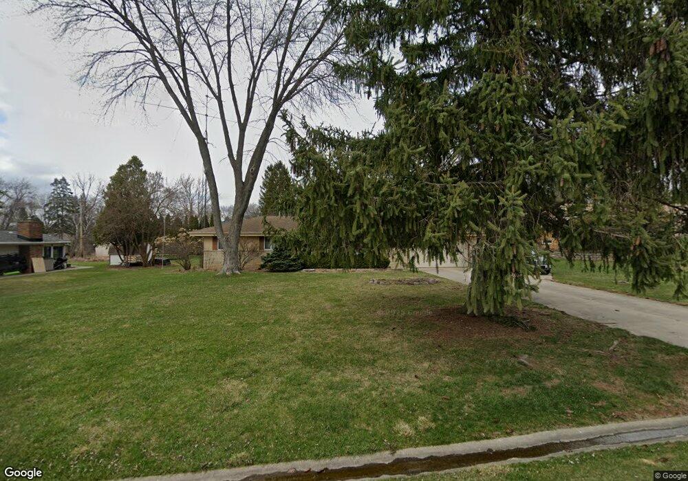 S67W12944 Larkspur Rd, Muskego, WI 53150 - photo 1