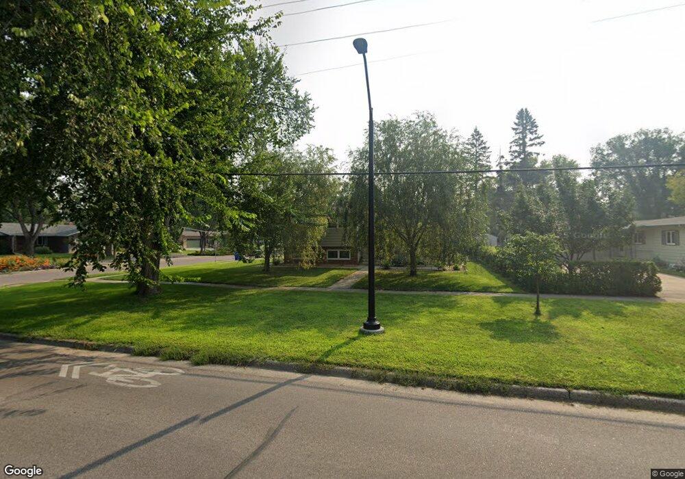 2213 Elm St N, Fargo, ND 58102 - photo 1