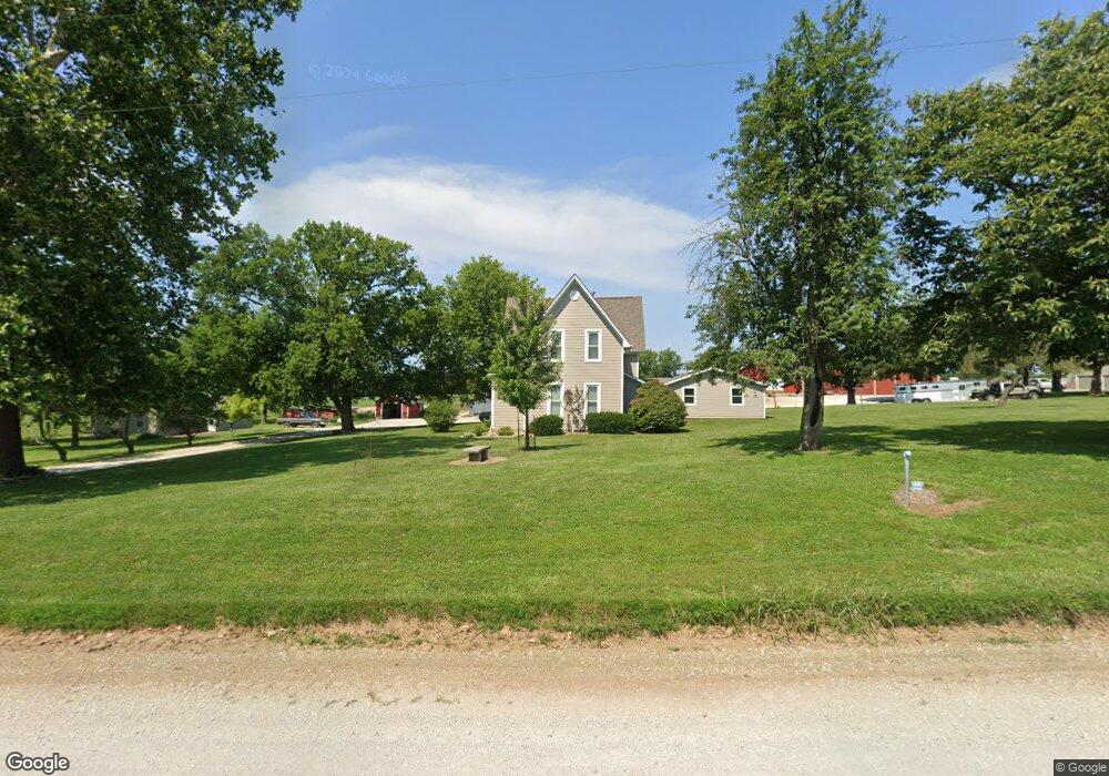 9847 SW Morrill Rd, Wakarusa, KS 66546 - photo 1