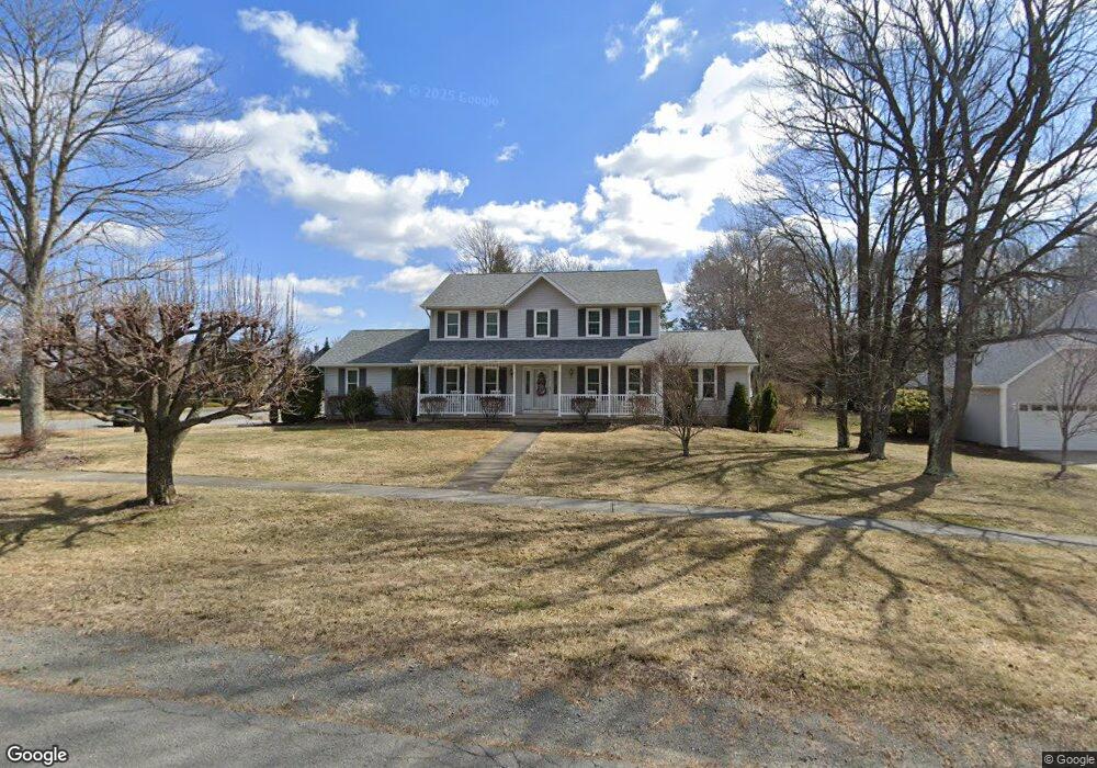 406 Hillside Dr, Moscow, PA 18444 - photo 1