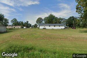 621 N Caldwell St, Middletown, MO 63359