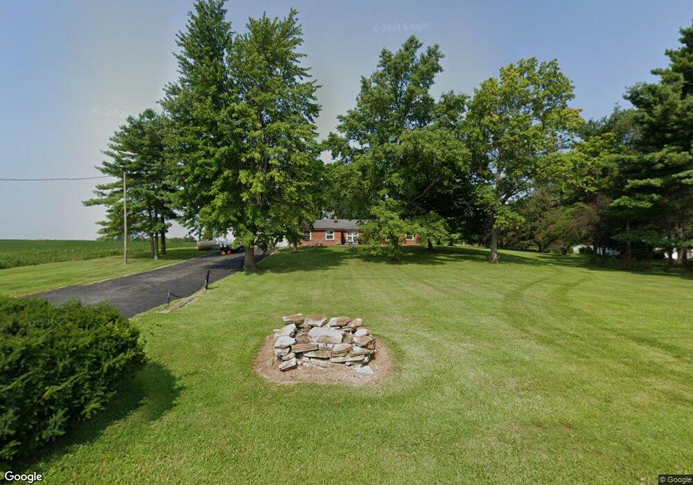 8203 N 25 W, Fountaintown, IN 46130 - photo 1