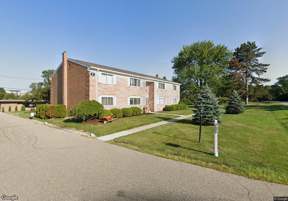 801 W Long Lake Rd unit F 7, Bloomfield Hills, MI 48302 - photo 1