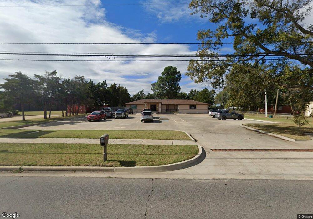 2400 N Harrison St, Shawnee, OK 74804 - photo 1