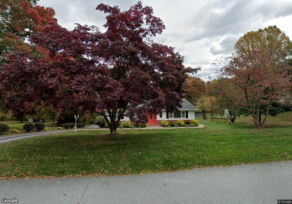 5823 Dale Dr, Sykesville, MD 21784 - photo 1