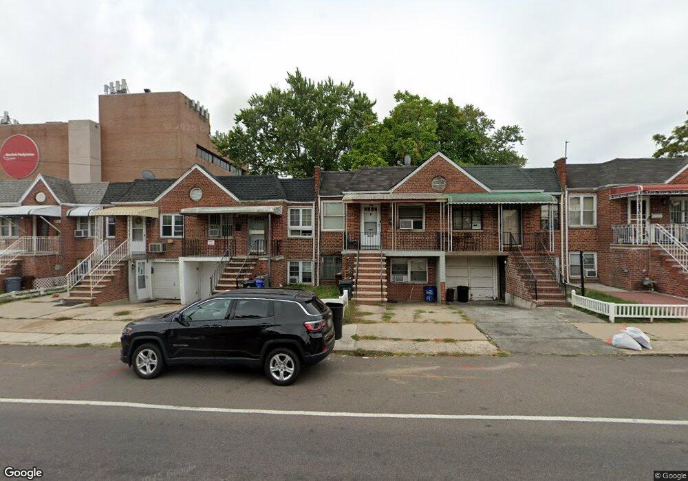 5938 164th St, Fresh Meadows, NY 11365 - photo 1