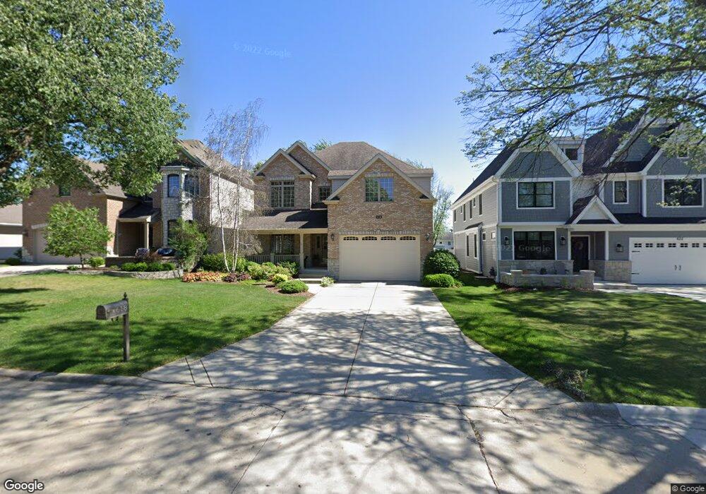 618 W Crockett Ave, Elmhurst, IL 60126 - photo 1