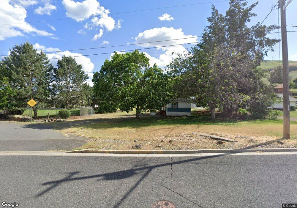1422 3rd St, Asotin, WA 99402 - photo 1