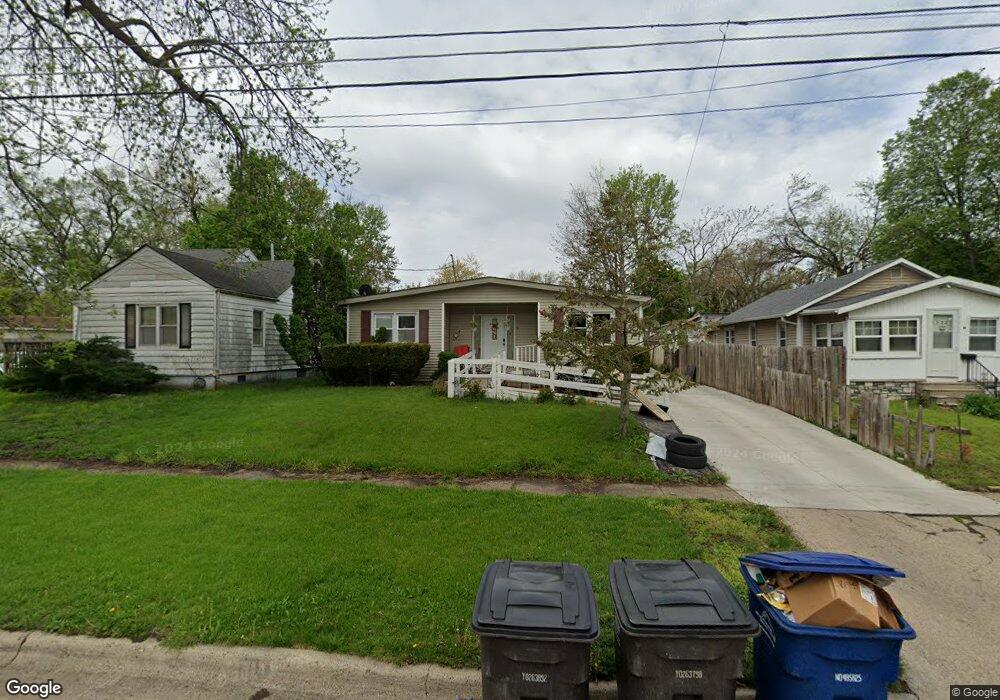 1318 E 25th Ct, Des Moines, IA 50317 - photo 1