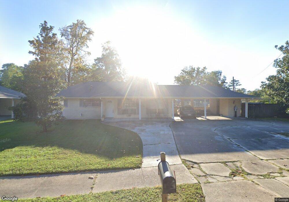 243 Hummingbird Ln, Slidell, LA 70458 - photo 1