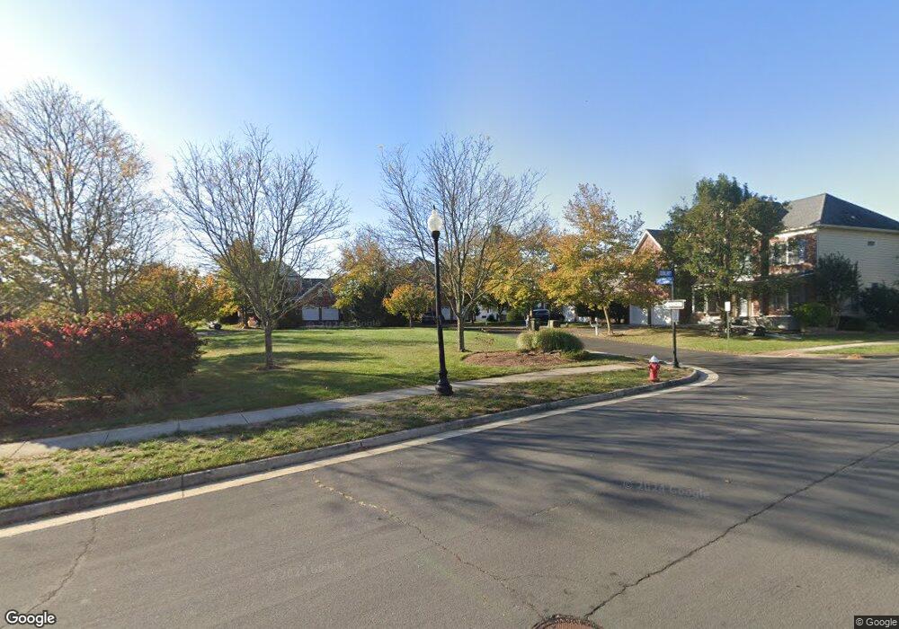 26001 Fair Ponds Ln, Chantilly, VA 20152 - photo 1