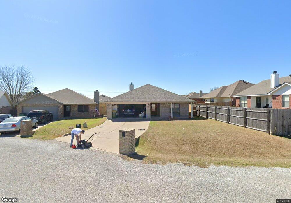 823 Rambling Ct, Granbury, TX 76049 - photo 1