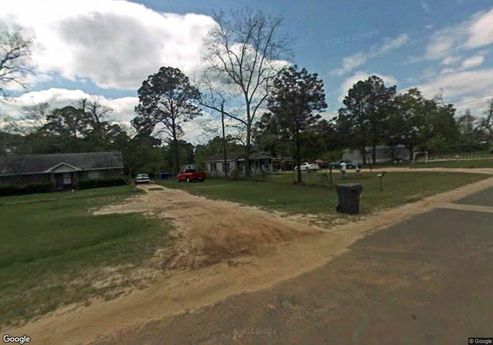 919 Railroad St N, Broxton, GA 31519 - photo 1