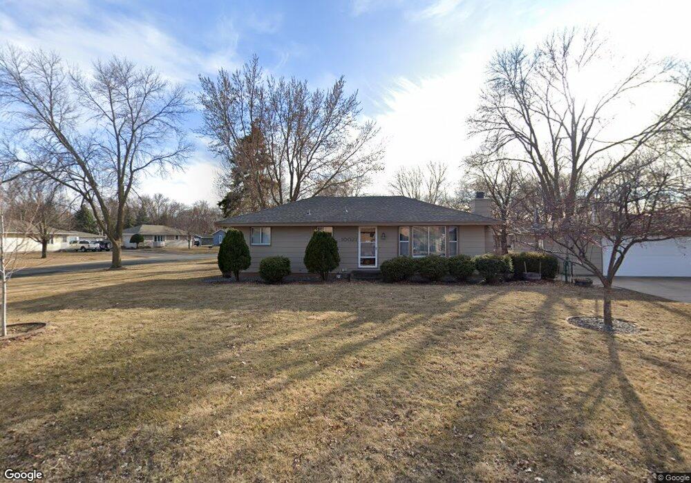 10021 Quaker Ln N, Maple Grove, MN 55369 - photo 1
