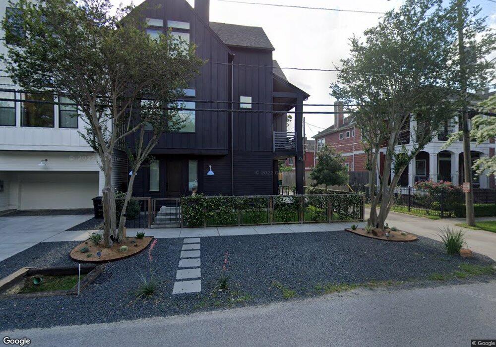 642 Oxford St, Houston, TX 77007 - photo 1