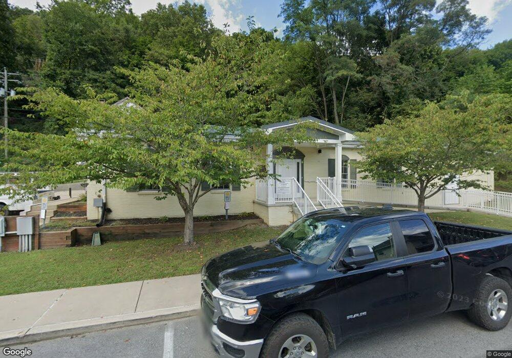 1 Wilkes St, Berkeley Springs, WV 25411 - photo 1