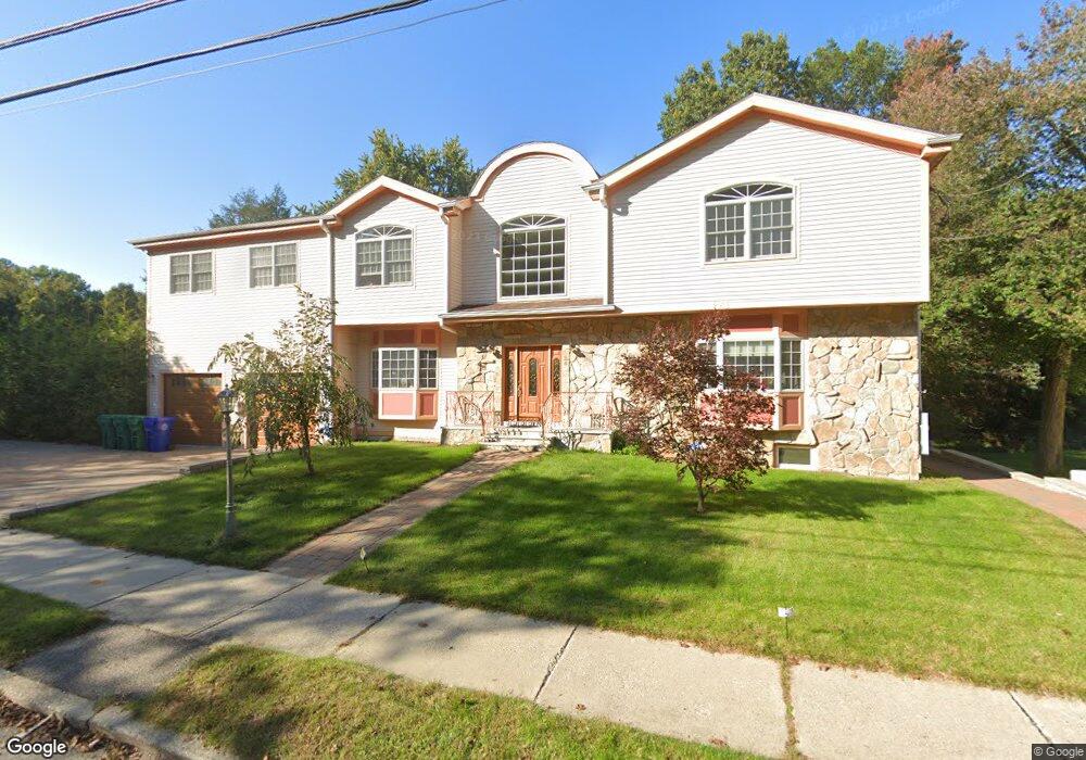 66 Cragmore Rd, Newton Upper Falls, MA 02464 - photo 1