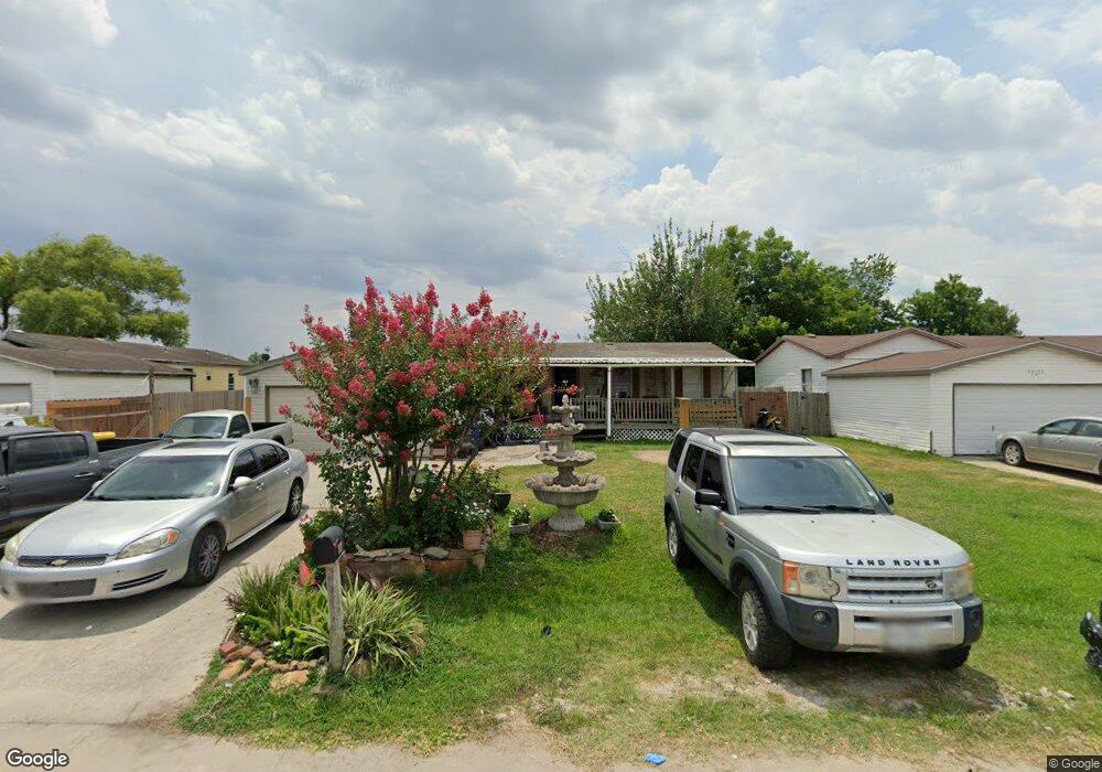 10627 Cordoba Pines Dr, Houston, TX 77088 - photo 1