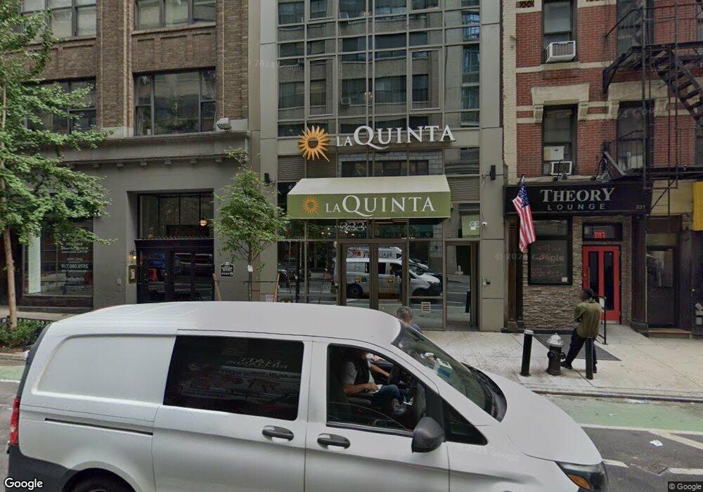 331 W 38th St unit 15, New York, NY 10018 - photo 1