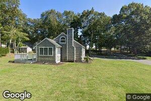 2 Pembroke Dr, Mashpee, MA 02649