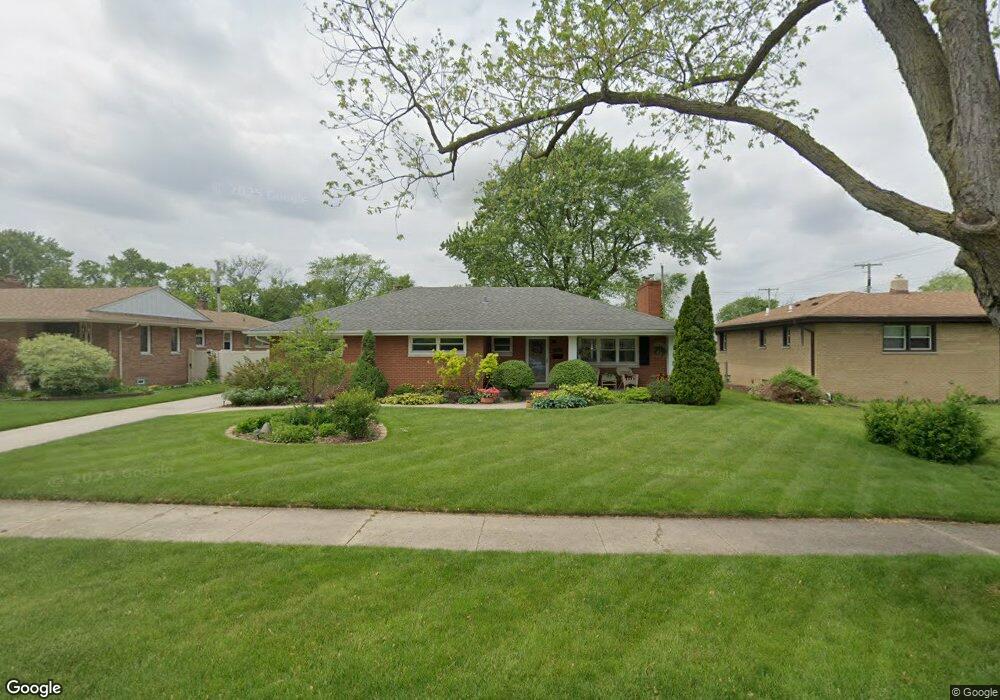 8348 Cottage Grove Ave, Highland, IN 46322 - photo 1