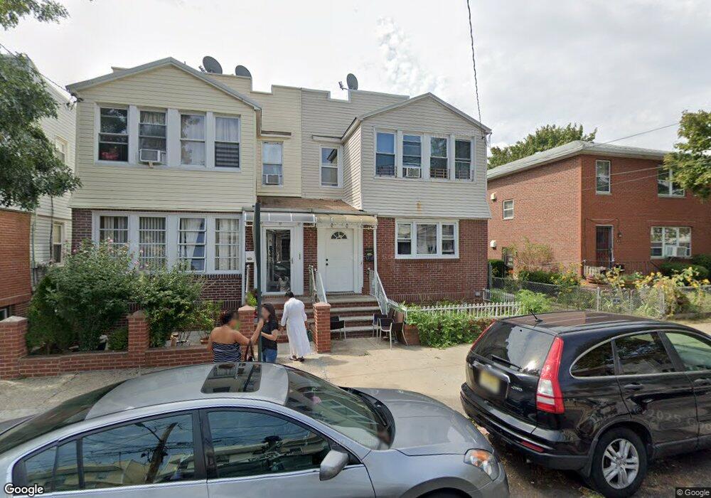 95-12 91st St, Ozone Park, NY 11416 - photo 1