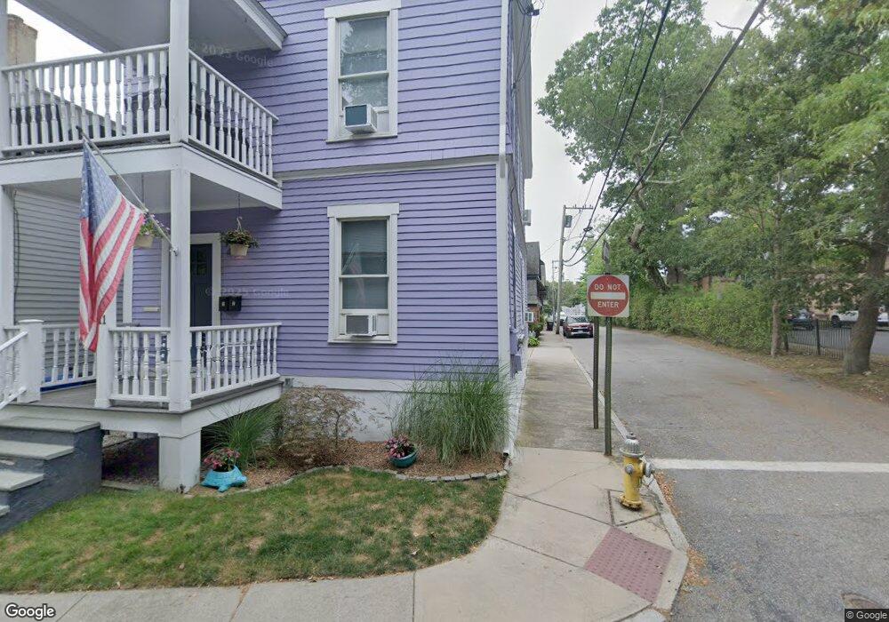 11 Old Beach Rd, Newport, RI 02840 - photo 1