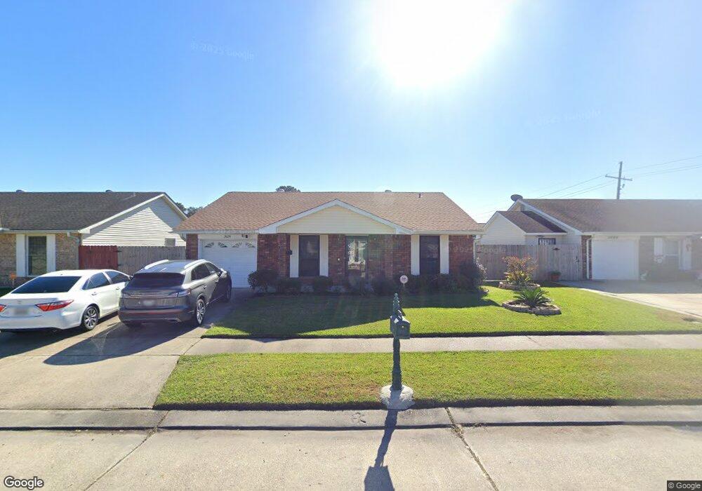 2629 Canyon Dr, Marrero, LA 70072 - photo 1