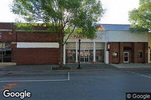 18 N Brooks St, Manning, SC 29102