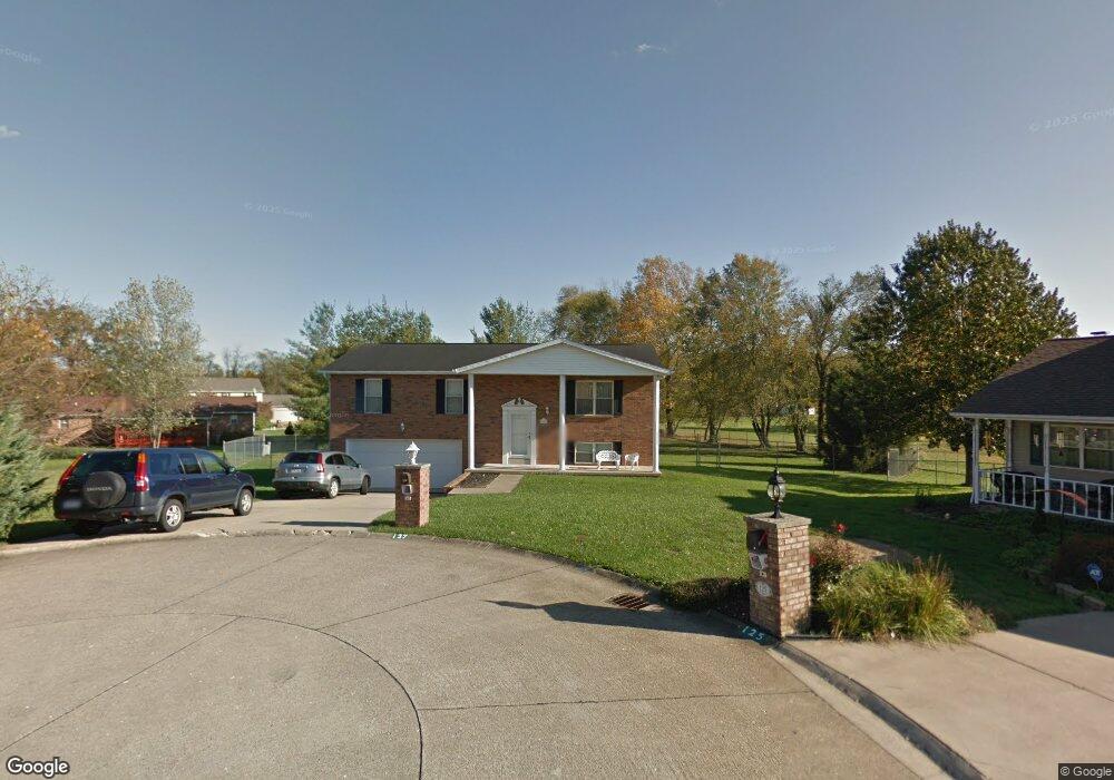 127 Moorefield Place, Scott Depot, WV 25560 - photo 1