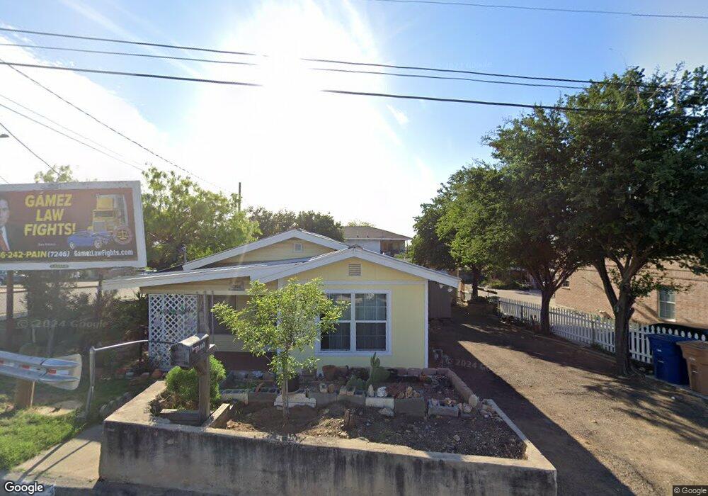 2302 Sanders Ave, Laredo, TX 78040 - photo 1