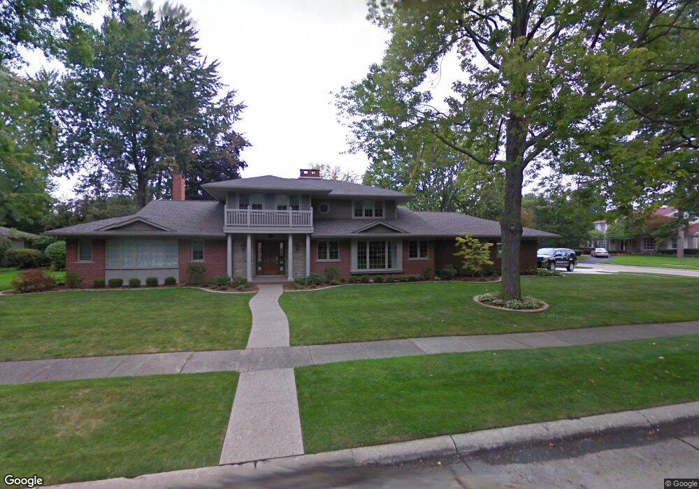 32 N Deeplands Rd, Grosse Pointe Shores, MI 48236 - photo 1