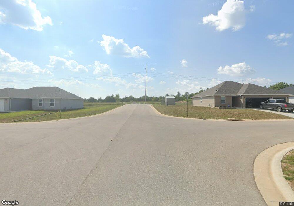 114 Silver Maple Dr, Aurora, MO 65605 - photo 1