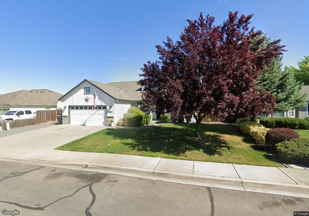 2463 St James Way, Central Point, OR 97502 - photo 1