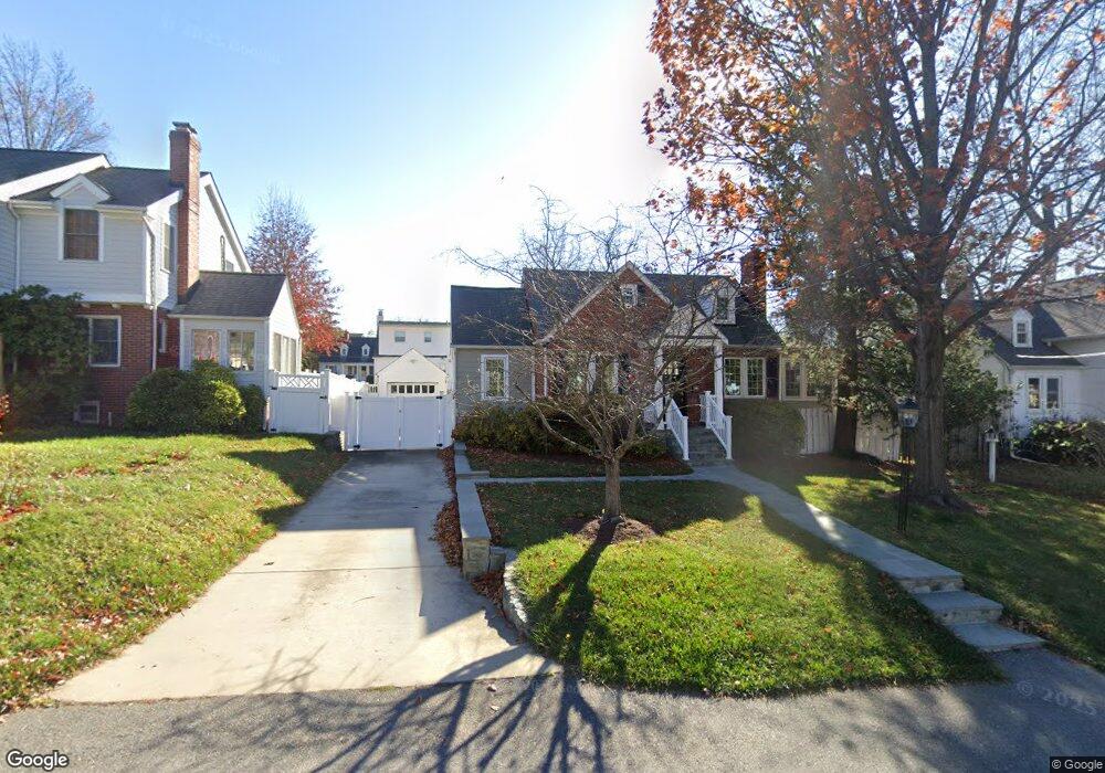 4532 N Chelsea Ln, Bethesda, MD 20814 - photo 1