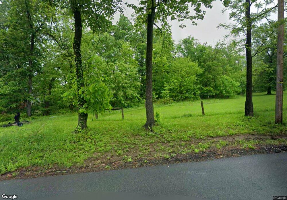 17 Meitzler Rd, Bechtelsville, PA 19505 - photo 1