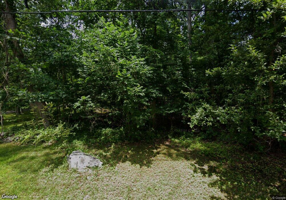 58 Parry Rd, Stamford, CT 06907 - photo 1