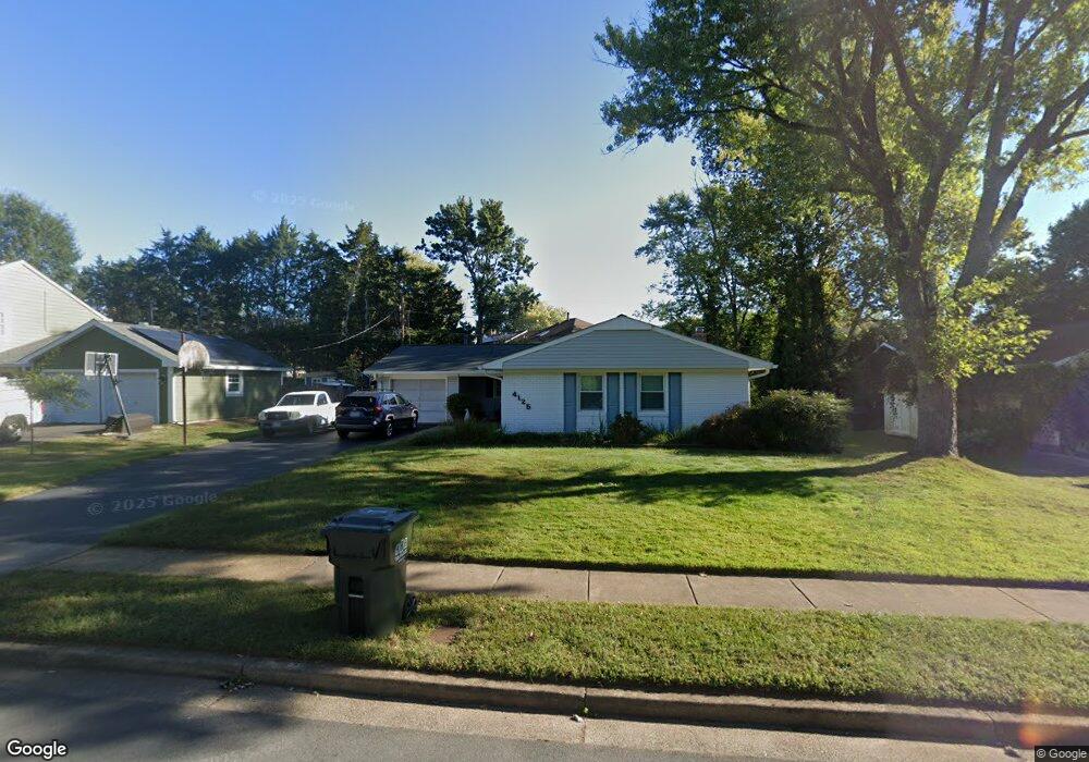 4125 Meadow Hill Ln, Fairfax, VA 22033 - photo 1