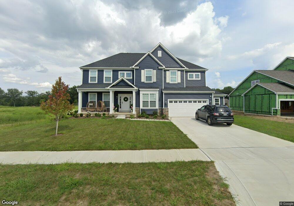 5438 Timber Heights Ln, Grove City, OH 43123 - photo 1