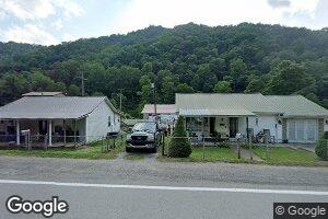 184 Slippery Rock Ln, Man, WV 25635