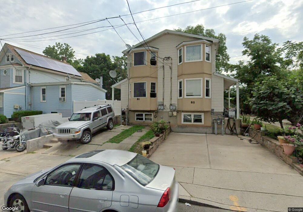 81 Newark Ave, Staten Island, NY 10302 - photo 1