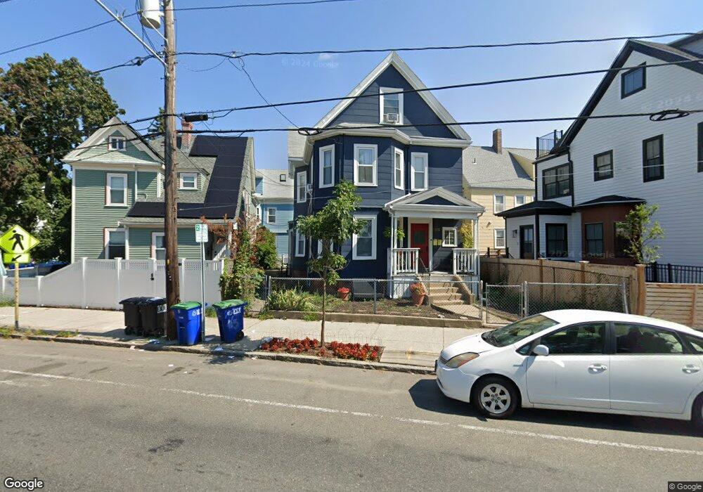 115 Elm St unit 1, Somerville, MA 02144 - photo 1