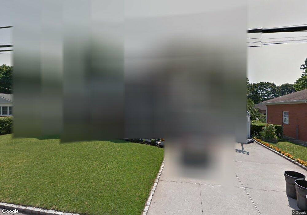 469 Bayport Ave, Bayport, NY 11705 - photo 1