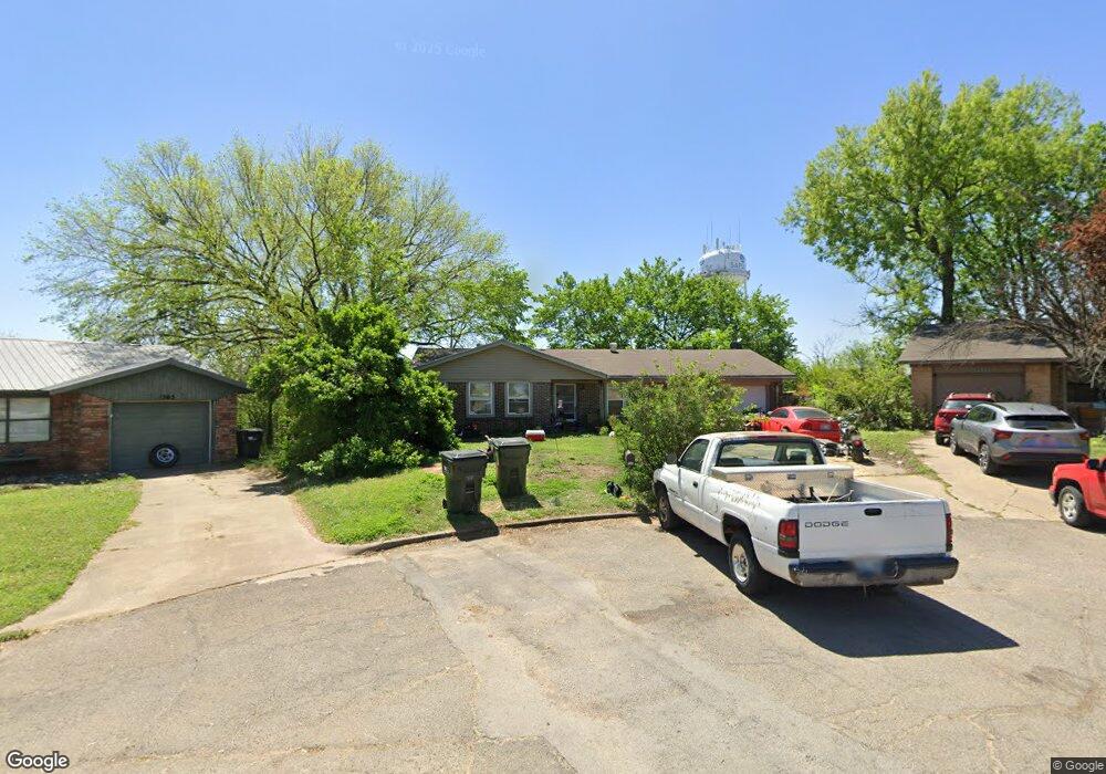 1300 N 8th Place, Sapulpa, OK 74066 - photo 1