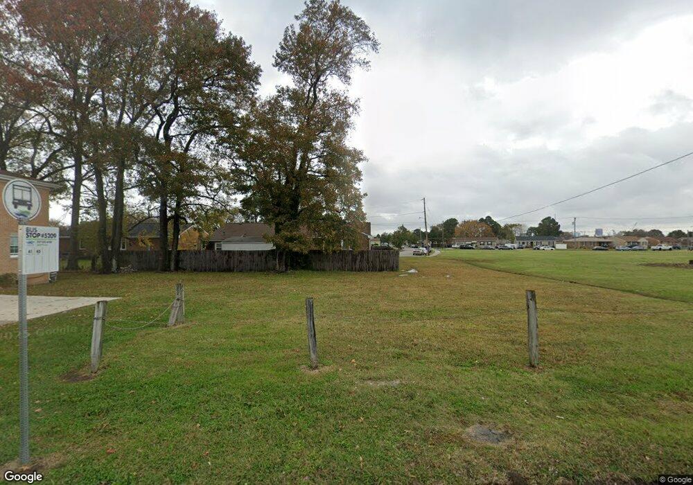 700 Portsmouth Blvd, Portsmouth, VA 23704 - photo 1