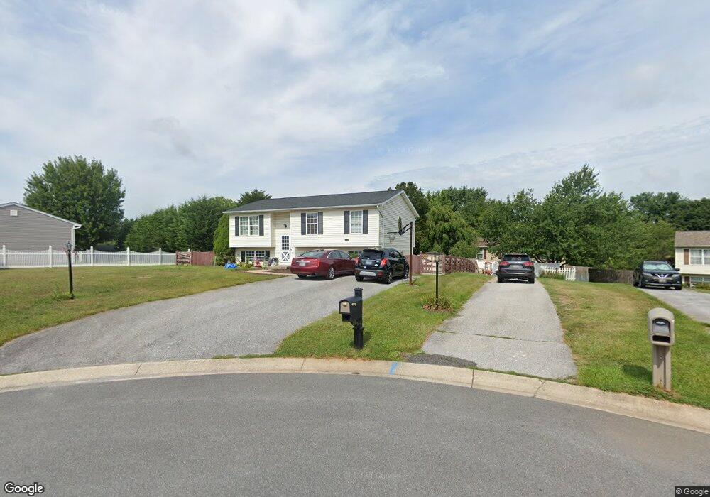 3320 Sutton Ct, Manchester, MD 21102 - photo 1