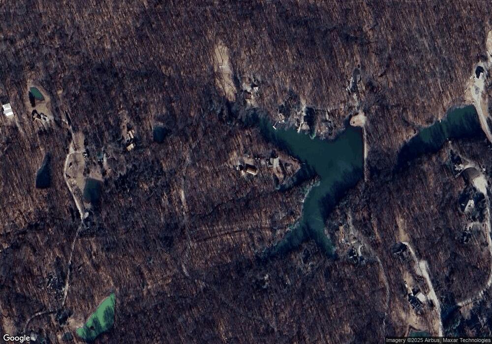 1581 N Lost Lake Rd, Columbus, IN 47201 - photo 1