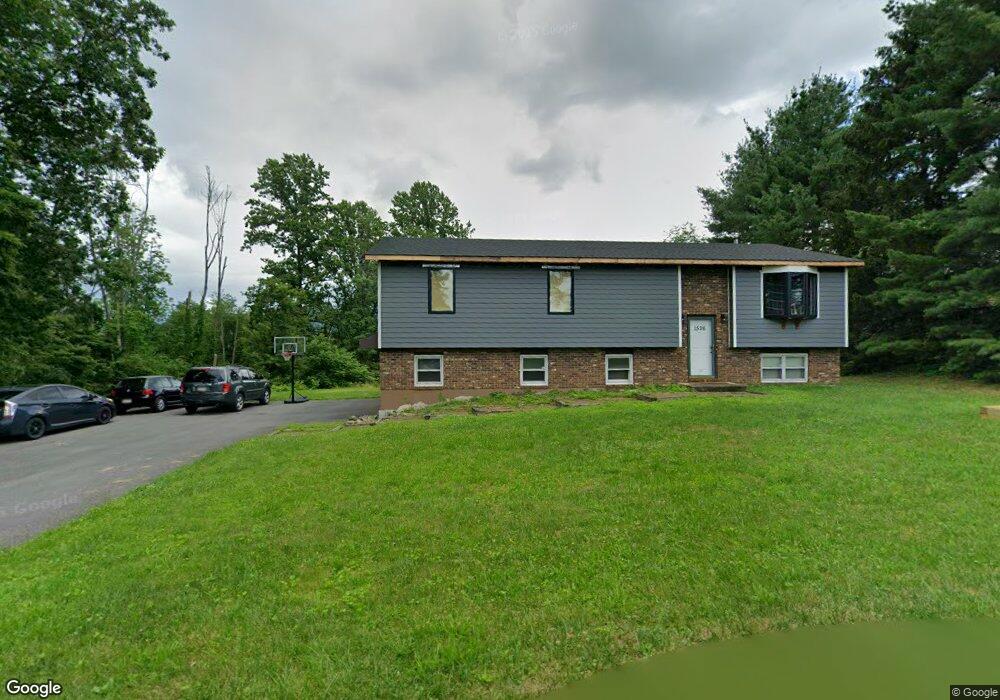 1526 Steeple Dr, Sciota, PA 18354 - photo 1