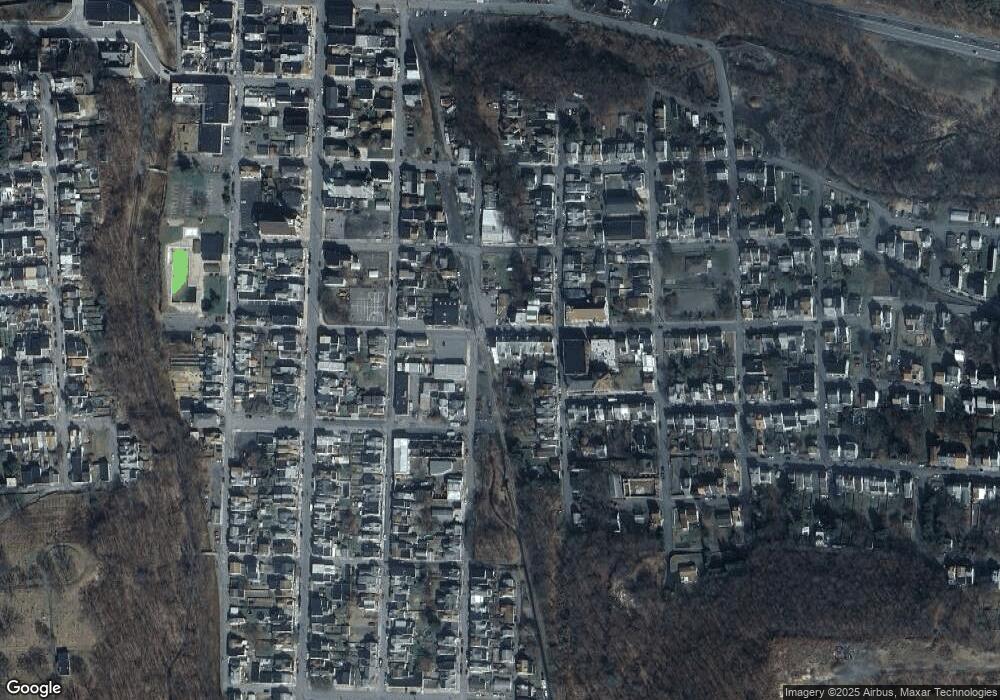 704 Race St, Shamokin, PA 17872 - photo 1